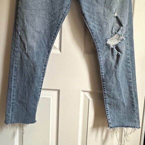 Levi’s Women’s Wedgie Skinny Distressed Jeans Size 32 High Rise Frayed Hem - Picture 3 of 13